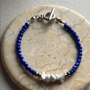 Handmade Howlite and Blue Beaded Bracelet Toggle clasp bracelet